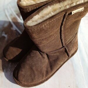 Women's bear paw boot